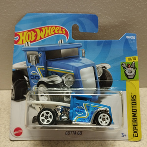 Hot wheels th Treasure Hunt (8 foto / 8)