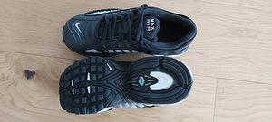 Uued tossud r.35,5 NIKE (3 foto / 3)