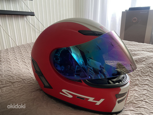 Мотоциклетный шлем AGV S4 + козырек (фото #2)