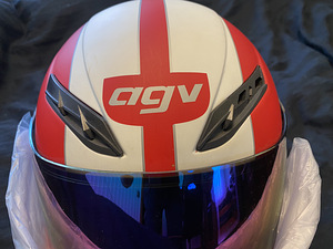 Мотоциклетный шлем AGV S4 + козырек (6 фото из 7)