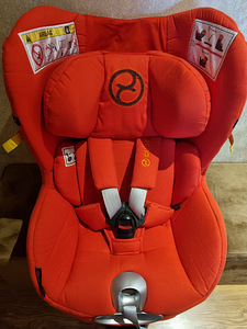Cybex Sirona z -i size + isofix alus (2 foto / 8)