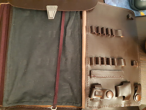 Ohvitseri tablett (2 foto / 2)