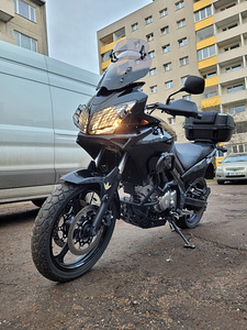 Suzuki V Strom 2009 40 000 (3 foto / 10)