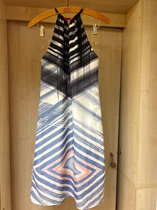 Kleit Guess by Marciano,nagu uus,suurus M (4 foto / 10)