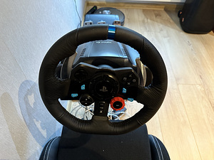 PS4/5 руль logitech g29 + кресло (1 фото из 2)