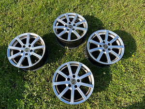 Mercedes Veljed R16 (1 foto / 1)