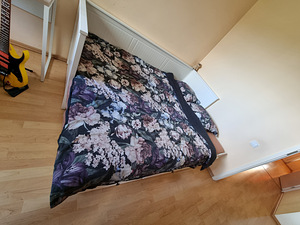 Кровать Ikea Hemnes (2 фото из 5)
