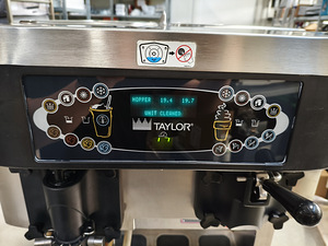 Jäätisemasin Taylor C606-58 (4 foto / 10)