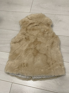 Karvane vest Zara, 116 (2 foto / 3)