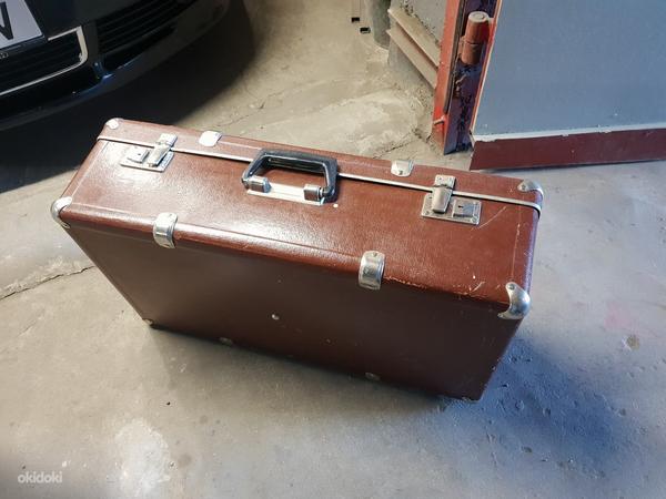 Стариный чемодан (фото #1)