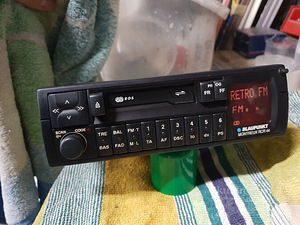 BLAUPUNKT MONTREUX RCR44 (1 foto / 2)
