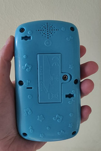 Interaktiivne mägnuasi nutitelefon BabyGo (2 foto / 2)