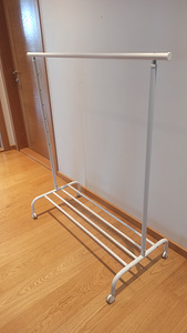 Riidestange IKEA (4 foto / 4)