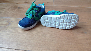 Uued kingad Super fit , suurus 23 (2 foto / 4)