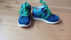 Uued kingad Super fit , suurus 23 (3 foto / 4)