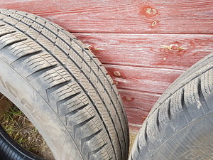 225/65 R17 lamellrehvide komplekt linnamaasturile (4 foto / 10)