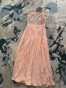 Pidulik kleit River Island/34-36 (1 foto / 6)