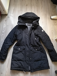 Didriksons parka s. 40 (1 foto / 3)