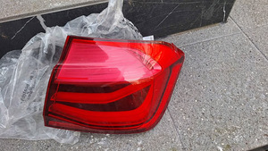 BMW 3 seeria sedaan 2012-2019 full led parempoolne tagatuli (1 foto / 3)