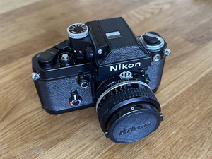 Nikon F2, DP-11, Nikkor 50mm F/1.4 (1 foto / 4)