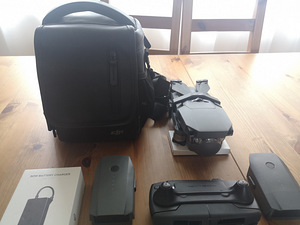 DJI Mavic Pro Fly More Combo (2 foto / 5)