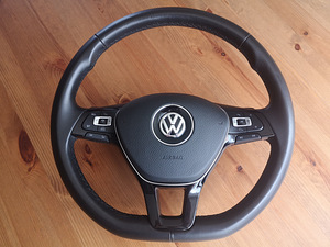 VW Passat B8 spordirool + Airbag (2 foto / 2)