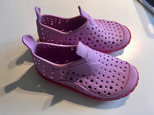 Speedo ujumissussid s. 24 (1 foto / 3)