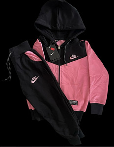Spordikomplekt NIKE (2 foto / 2)