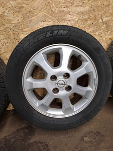 Литые диски Opel Astra G 4x100 15" + летние шины Michelin (3 фото из 7)