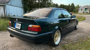 BMW 316i (3 фото из 5)