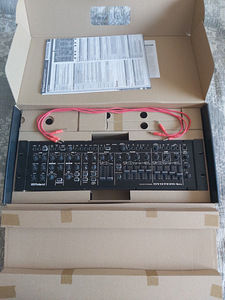ROLAND System 1m (2 foto / 2)