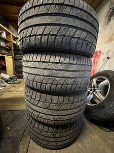 245/45 r17 (1 фото из 3)