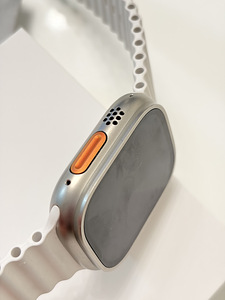 Apple Watch Ultra 2 LTE TITAN (5 foto / 10)