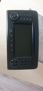 Autoradio Mercedes-Benz GL X164 (1 foto / 3)