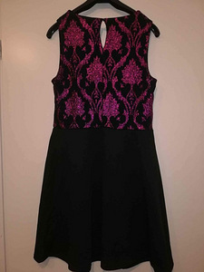 Pidulik kleit Body flirt Suurus 40-42 (1 foto / 2)