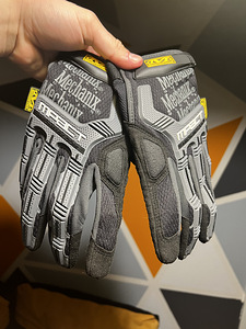Mechanix Wear® M-PACT® BLACK (3 foto / 3)
