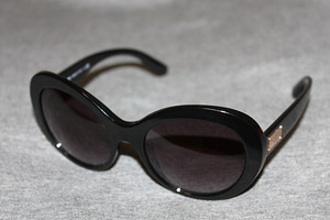 Dolce & Gabbana sunglasses (1 фото из 6)
