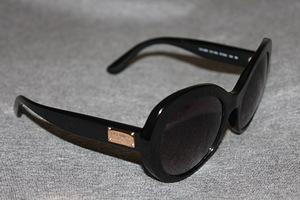 Dolce & Gabbana sunglasses (2 фото из 6)