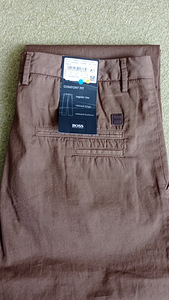 Uued Hugo Boss meeste püksid (3 foto / 6)