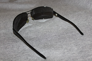 GUCCI Päikeseprillid (5 foto / 9)