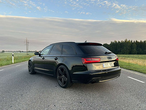 AUDI A6 (4 foto / 9)