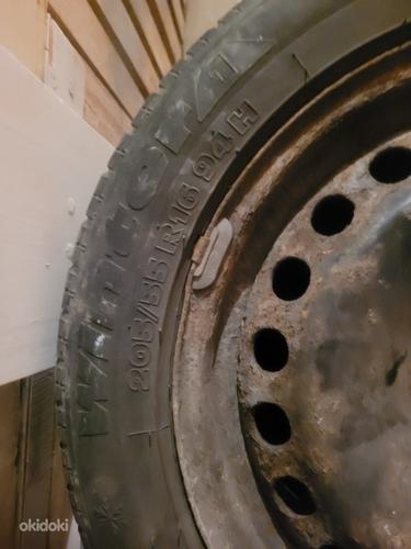 Зимняя резина Ford mondeo с жестяными дисками 205/55 r16 (фото #2)
