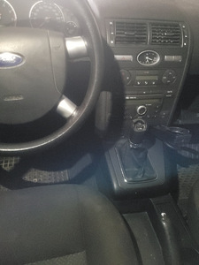 Ford mondeo 2006 (2 foto / 3)