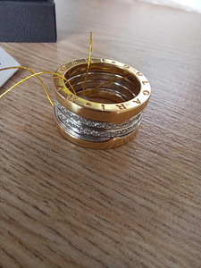 Bvlgari zero kuldsõrmus teemantidega! (2 foto / 4)