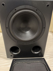 Aktiivne subwoofer Audes SW 110A (8 foto / 8)