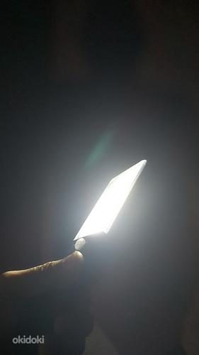 Päikesepaneeliga LED lamp, UUS (foto #3)