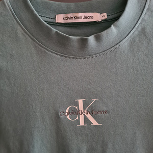 Ck t- särk (2 foto / 2)