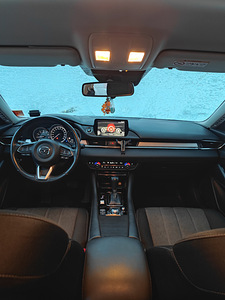 Mazda 6 2020 (13 фото из 14)
