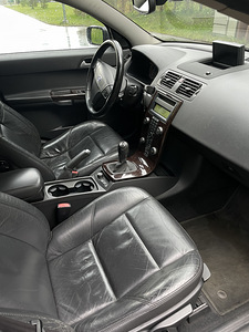 Volvo v50 2.0d 100kw (5 foto / 5)