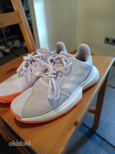 Tennisejalanõud Adidas S35